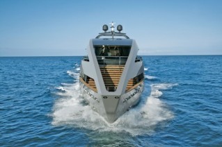 Motor Yacht OCEAN EMERALD - bow